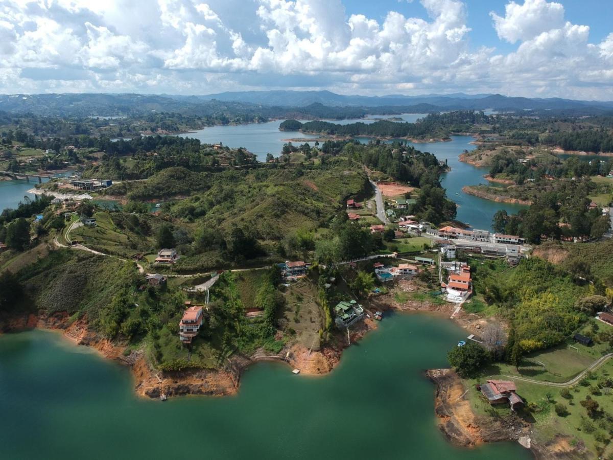 Vila Casa Galeria Guatapé Exteriér fotografie